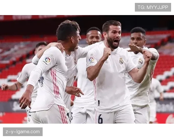 皇马双星巴尔韦德与琼阿梅尼竞争激烈,中场位置或成战术布局焦点 皇马双星巴尔韦德与琼阿梅尼竞争激烈,中场位置或成战术布局焦点