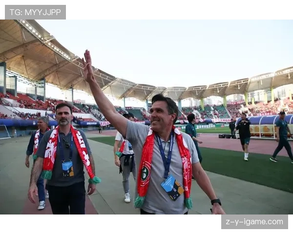 中场核心闪耀赛场，球队前景备受期待