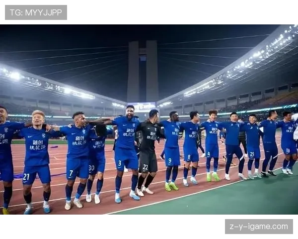 新星前锋签约五年，豪门俱乐部实力再获强援