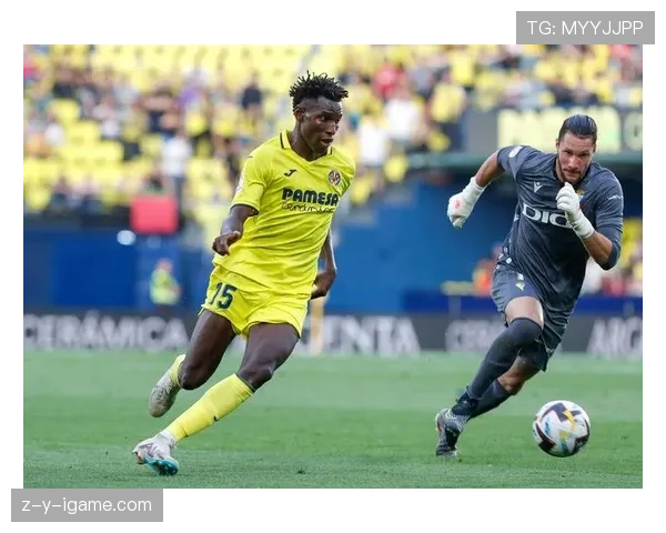 西甲转会窗口亮点纷呈：新星强势加盟，老将告别舞台引关注