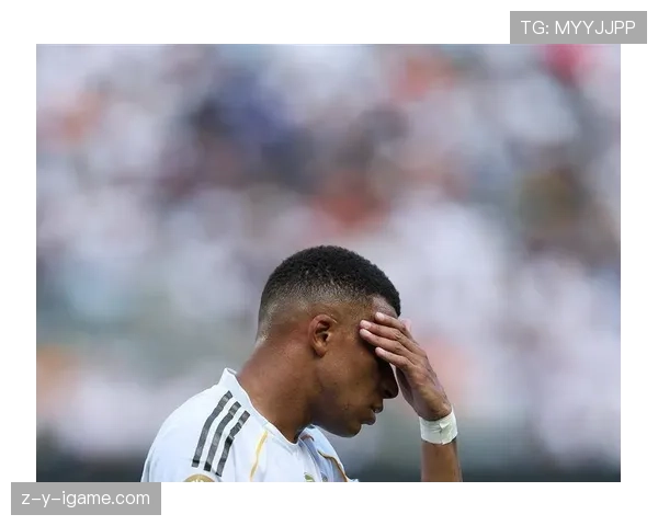 豪门危机！巴黎球星矛盾升级，战术体系崩盘，姆巴佩主导下的争冠之路岌岌可危